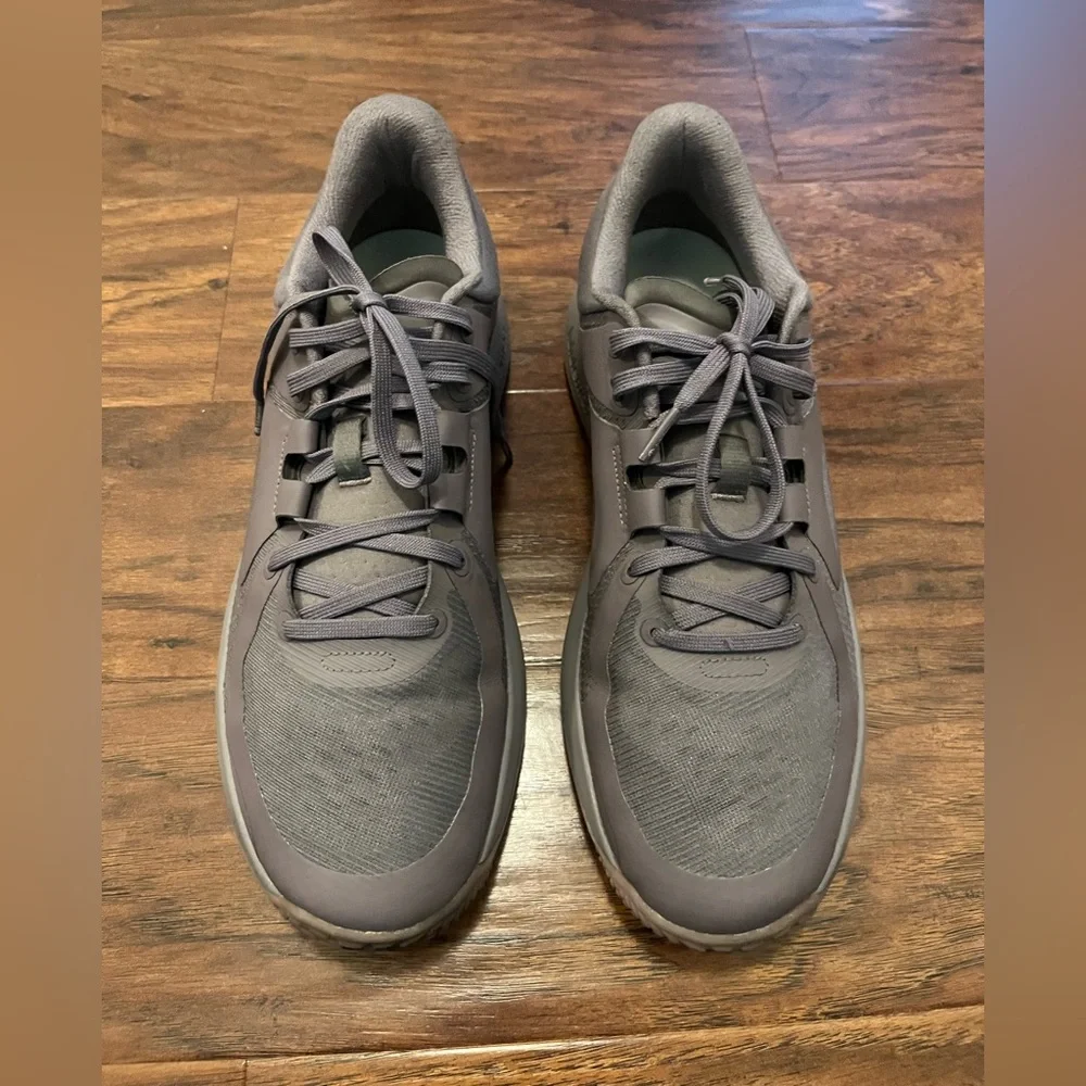 🍋 EUC Lululemon Strongfeel Training Shoe - Lunar Rock/Mauve Grey/Dusty Clay - 10